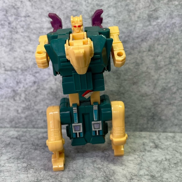 VTG 1987 Hasbro Transformers Terrorcon Cutthroat action figure - Picture 2 of 7
